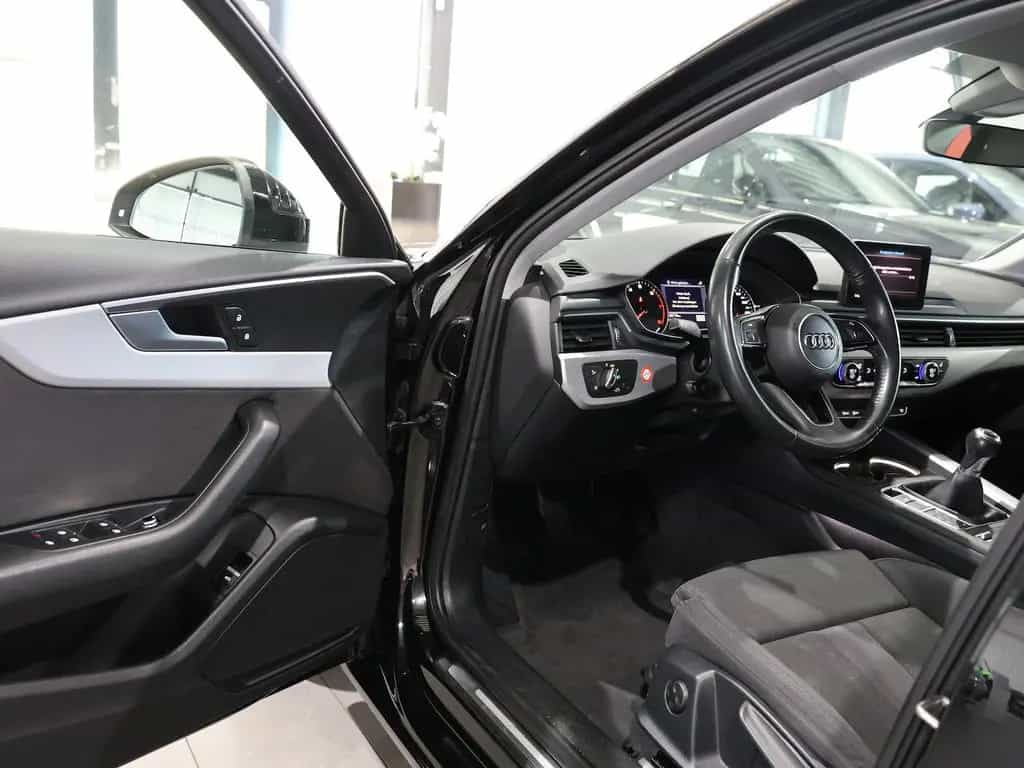 Audi A4 Avant 35 TFSI SPORT / 1.HAND / LED / NAVI+ 09/2019-photo-11