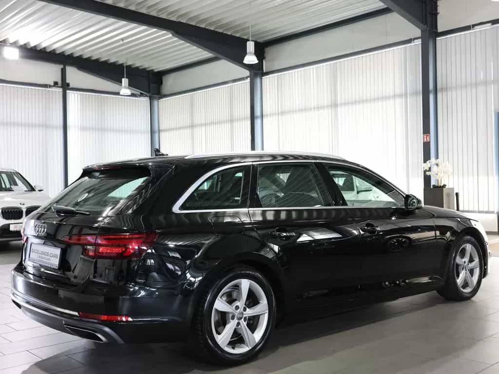 Audi A4 Avant 35 TFSI SPORT / 1.HAND / LED / NAVI+ 09/2019-photo-9