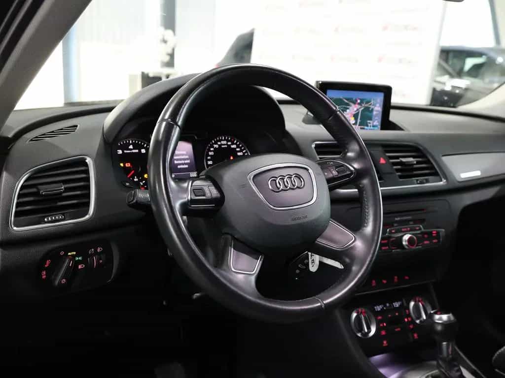Audi Q3 2.0 TFSI QUATTRO SPORT / NAVI+KAMERA / ALLRAD 08/2012-photo-13