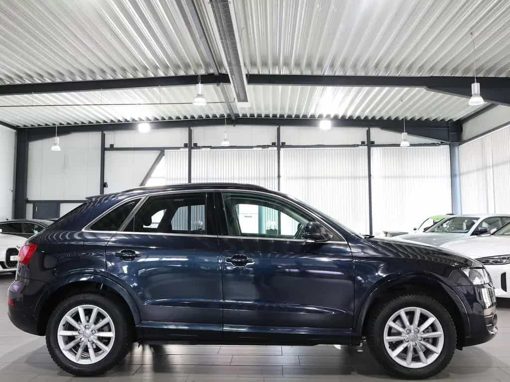 Audi Q3 2.0 TFSI QUATTRO SPORT / NAVI+KAMERA / ALLRAD 08/2012-photo-7