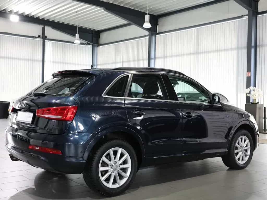 Audi Q3 2.0 TFSI QUATTRO SPORT / NAVI+KAMERA / ALLRAD 08/2012-photo-9