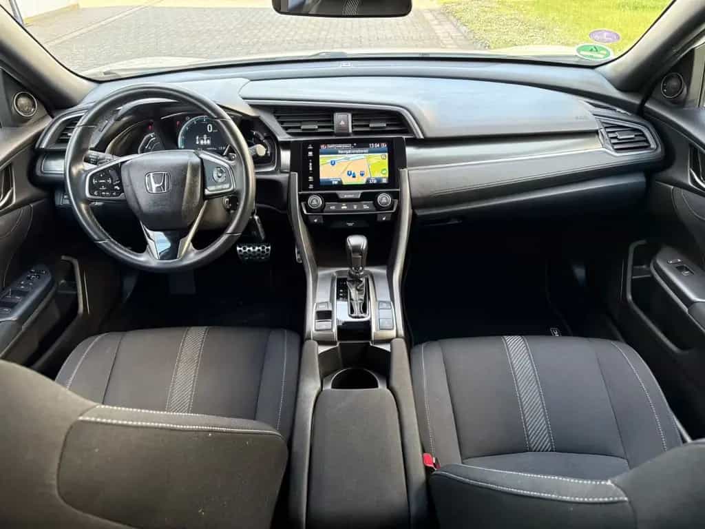 Honda Civic Lim. 5-trg.Elegance,Automatik,Navi,8-Fach 05/2018-photo-10