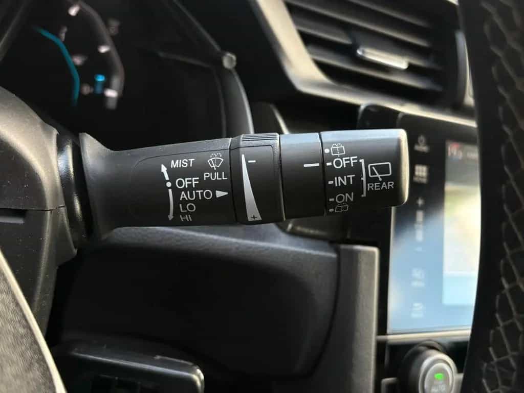 Honda Civic Lim. 5-trg.Elegance,Automatik,Navi,8-Fach 05/2018-photo-23