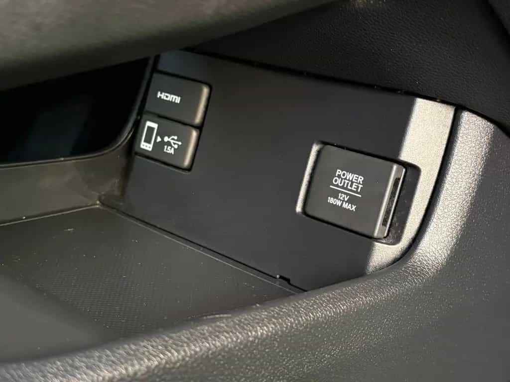 Honda Civic Lim. 5-trg.Elegance,Automatik,Navi,8-Fach 05/2018-photo-26