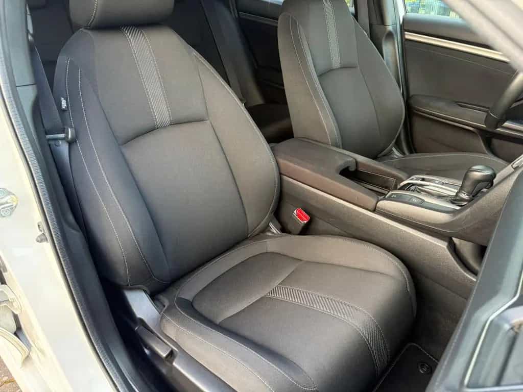 Honda Civic Lim. 5-trg.Elegance,Automatik,Navi,8-Fach 05/2018-photo-35