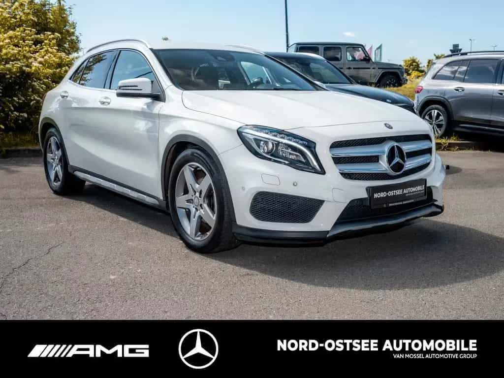 Mercedes-Benz GLA 180 AMG NAVI TEMPOMAT SHZ 01/2017-photo-2