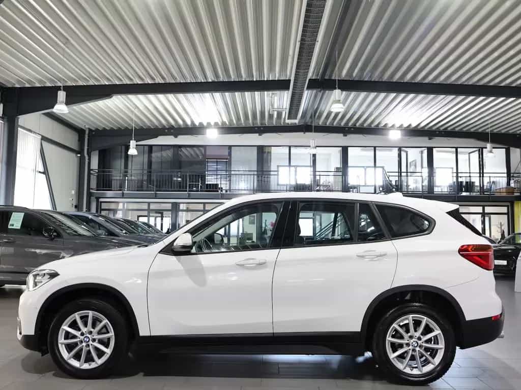 BMW X1 sDrive 18i Advantage WHITE / AUTOMATIK / 09/2018-photo-7