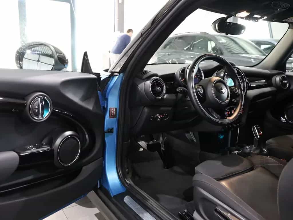 MINI Cooper CHILLI II SPORT BLUE & BLACK / AUTOMATIK 11/2018-photo-11