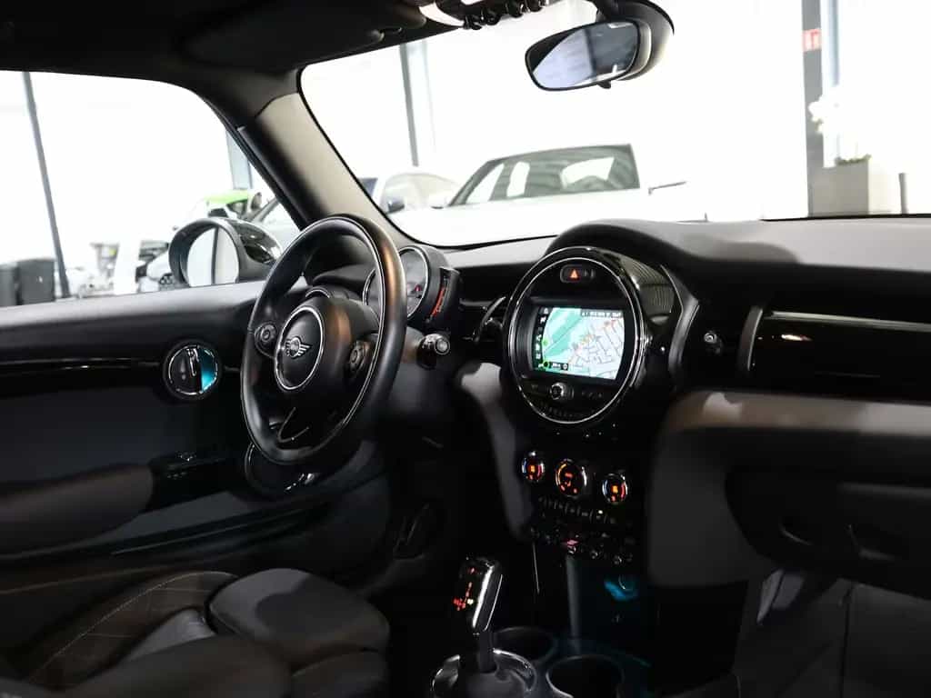 MINI Cooper CHILLI II SPORT BLUE & BLACK / AUTOMATIK 11/2018-photo-15