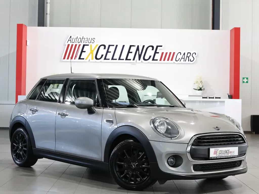 MINI ONE THE NEXT 100 YEARS / 4-TÜRER / AUTOMATIK 08/2019-photo-0