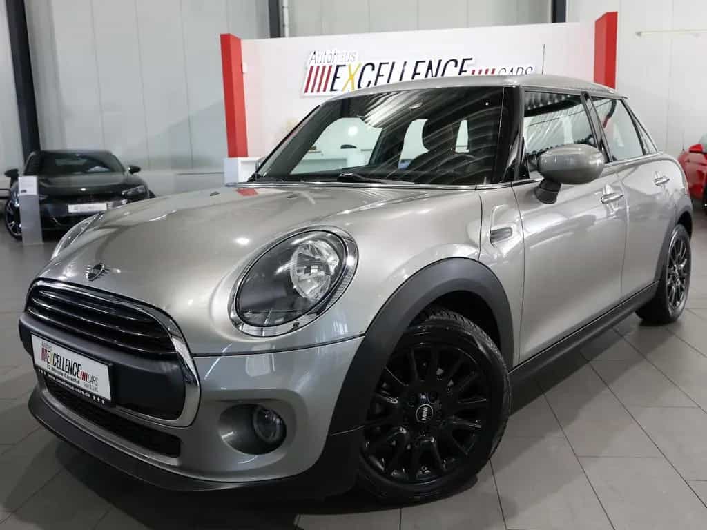 MINI ONE THE NEXT 100 YEARS / 4-TÜRER / AUTOMATIK 08/2019-photo-3