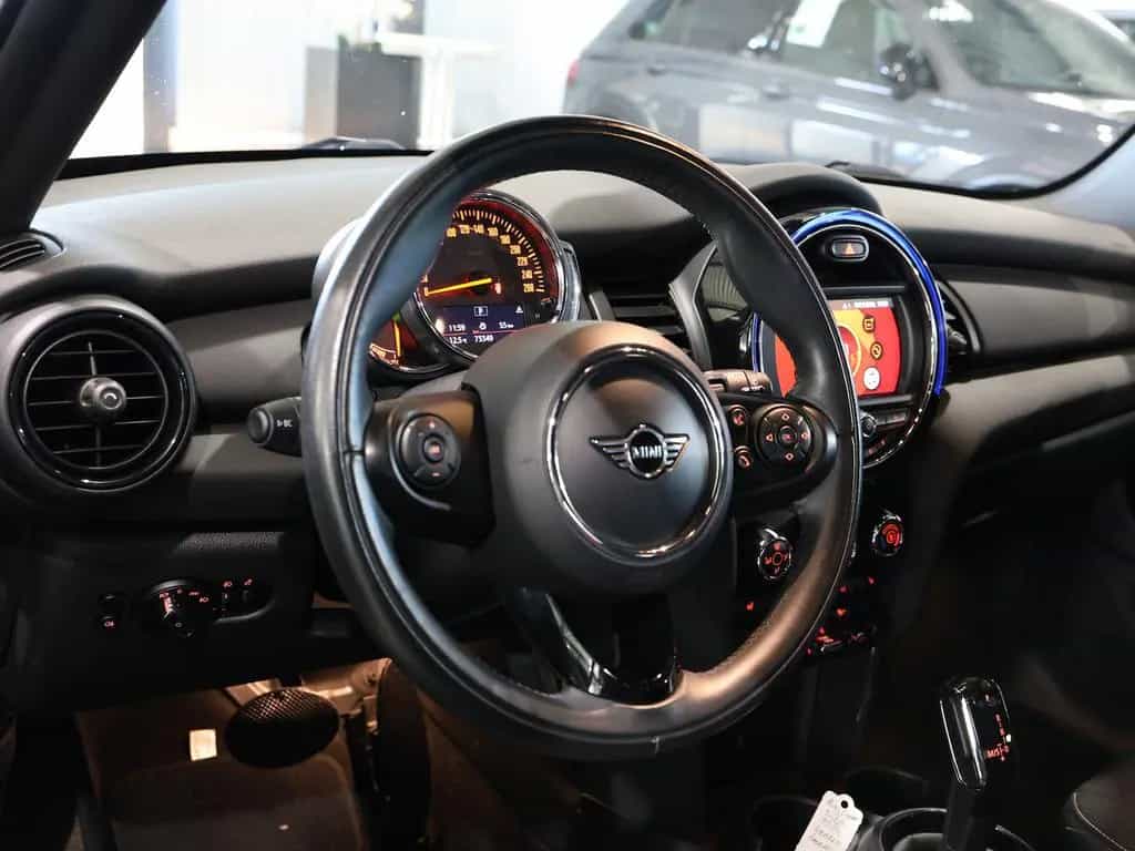 MINI ONE THE NEXT 100 YEARS / 4-TÜRER / AUTOMATIK 08/2019-photo-9