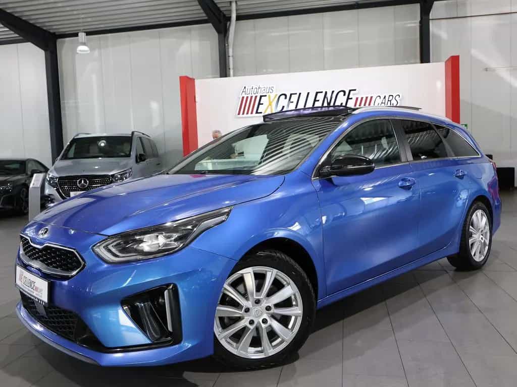 Kia cee'd Sportswagon cee´d Sportswagon T-GDI GT-LINE SPORT / PANORAMA 03/2020-photo-4