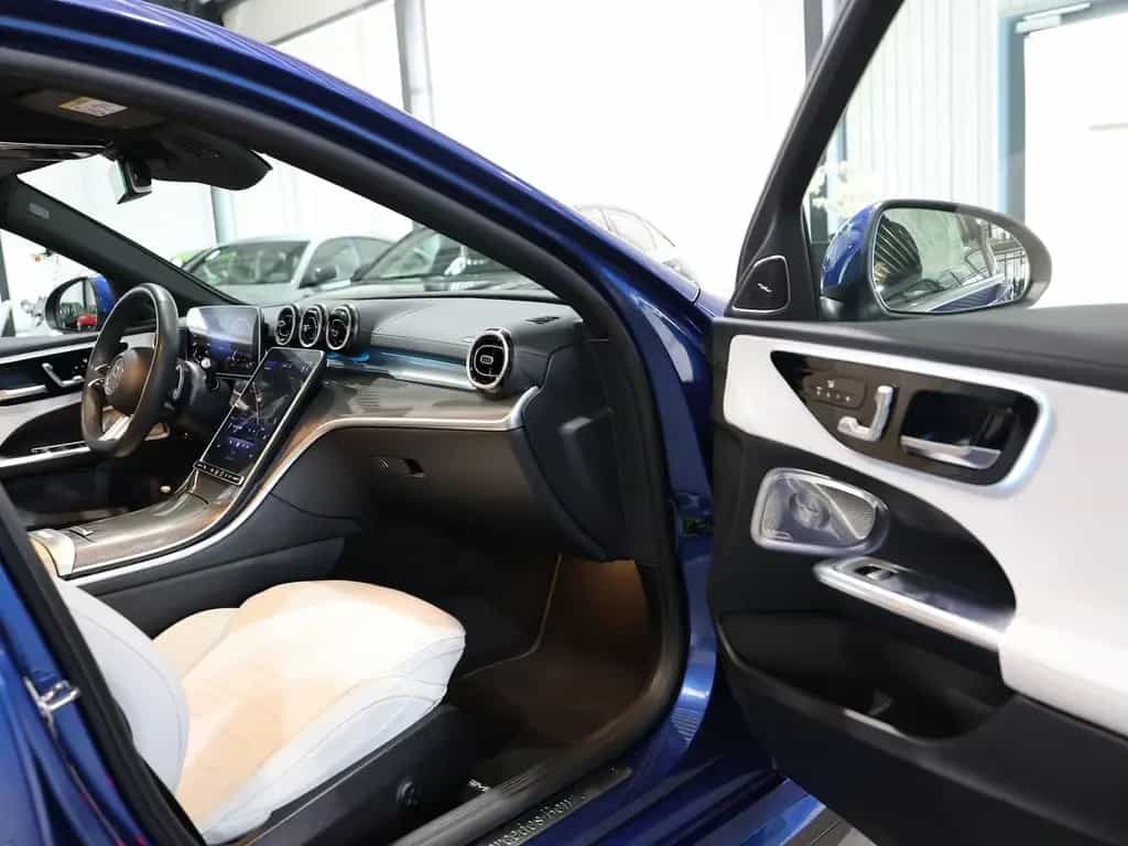 Mercedes-Benz C 220 d LIMOUSINE AMG-LINE SPORT / BLUE & BEIGE 10/2023-photo-23