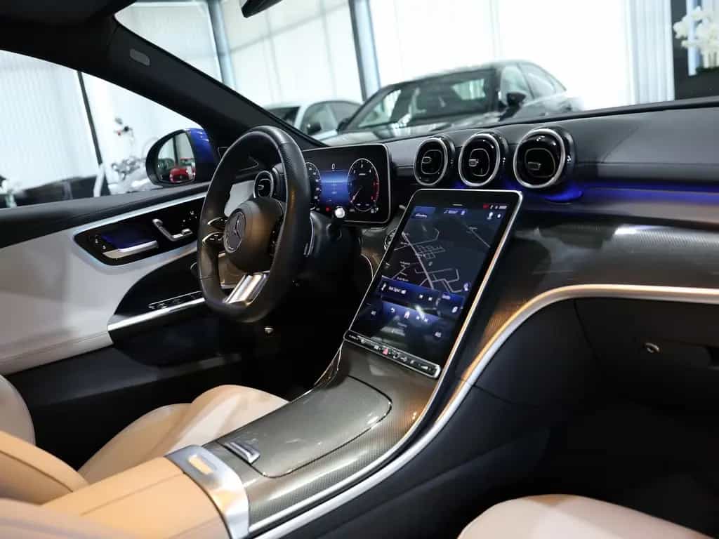 Mercedes-Benz C 220 d LIMOUSINE AMG-LINE SPORT / BLUE & BEIGE 10/2023-photo-25