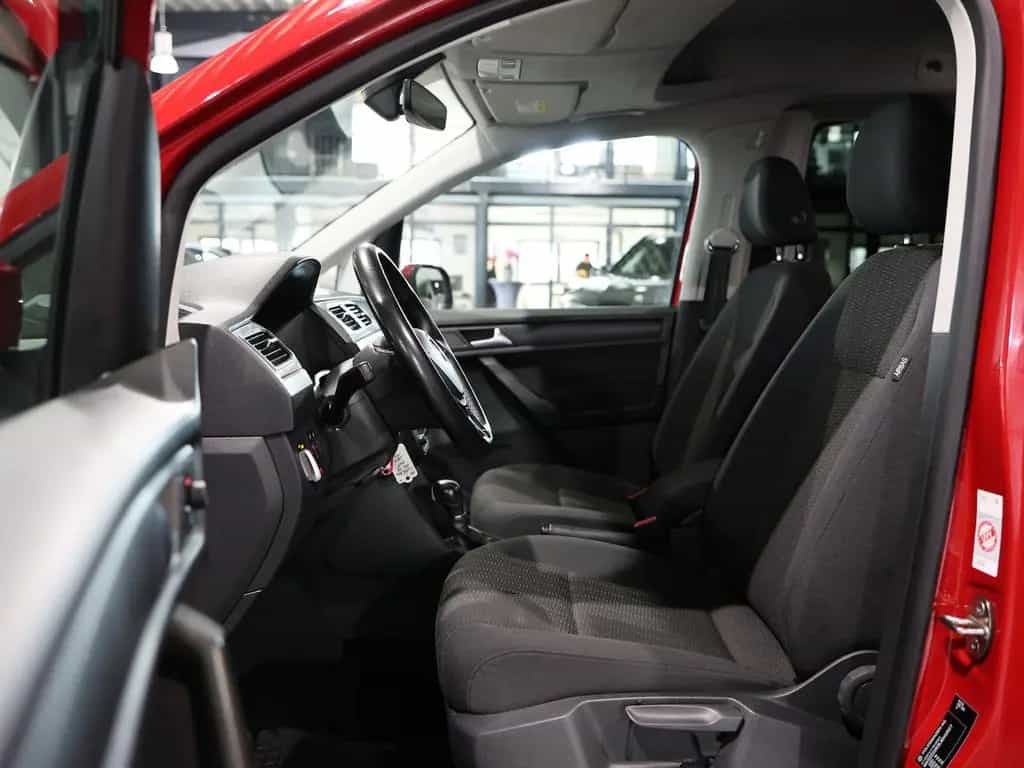 Volkswagen Caddy Maxi 1.4 TSI DSG Comfortline / 7-SITZER / 01/2020-photo-12