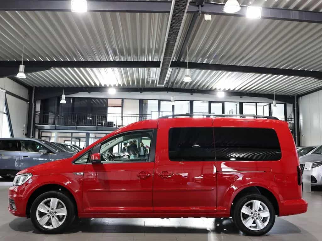 Volkswagen Caddy Maxi 1.4 TSI DSG Comfortline / 7-SITZER / 01/2020-photo-6