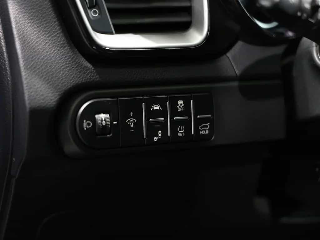 Kia XCeed 1.4 T-GDI LUNCH-X-EDITION / PANORAMA, LED 06/2020-photo-15
