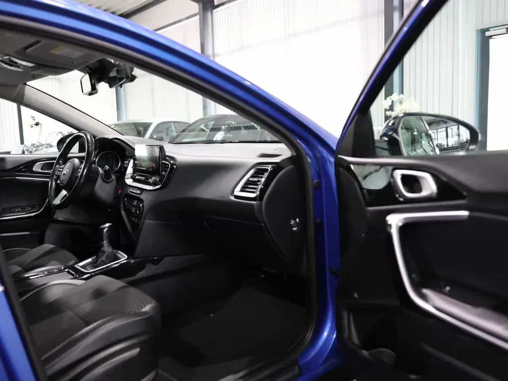 Kia XCeed 1.4 T-GDI LUNCH-X-EDITION / PANORAMA, LED 06/2020-photo-21