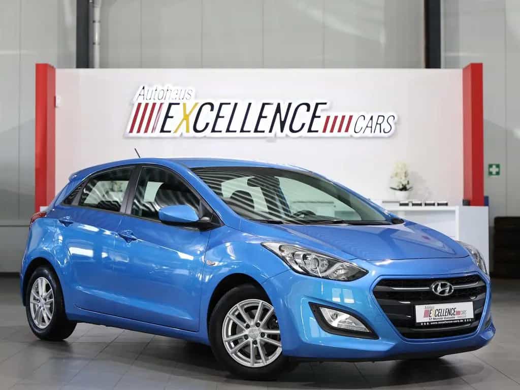 Hyundai i30 1.6 T-GDI STYLE / AUTOMATIK / NAVI+KAMERA 01/2017-photo-0