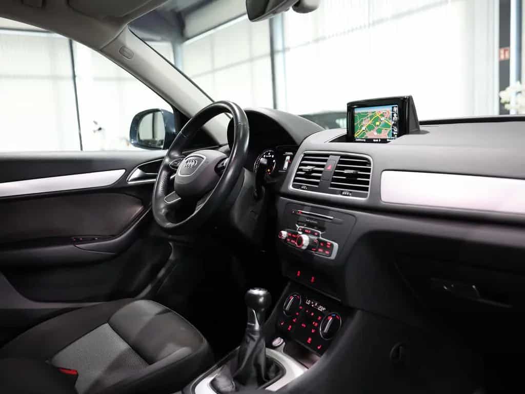 Audi Q3 1.4 TFSI SPORT / BI-XENON / NAVI-MMI / AMBIEN 02/2016-photo-20