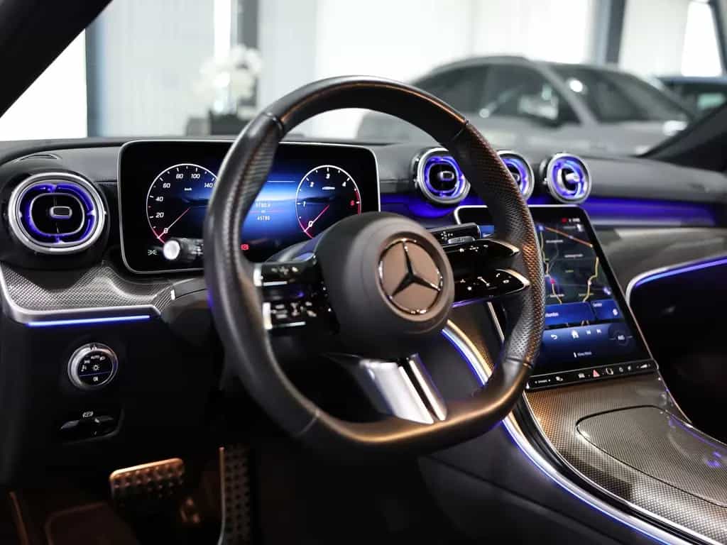 Mercedes-Benz C 220 d T EDITION AMG-LINE SPORT WHITE NIGHT TOP 10/2024-photo-12