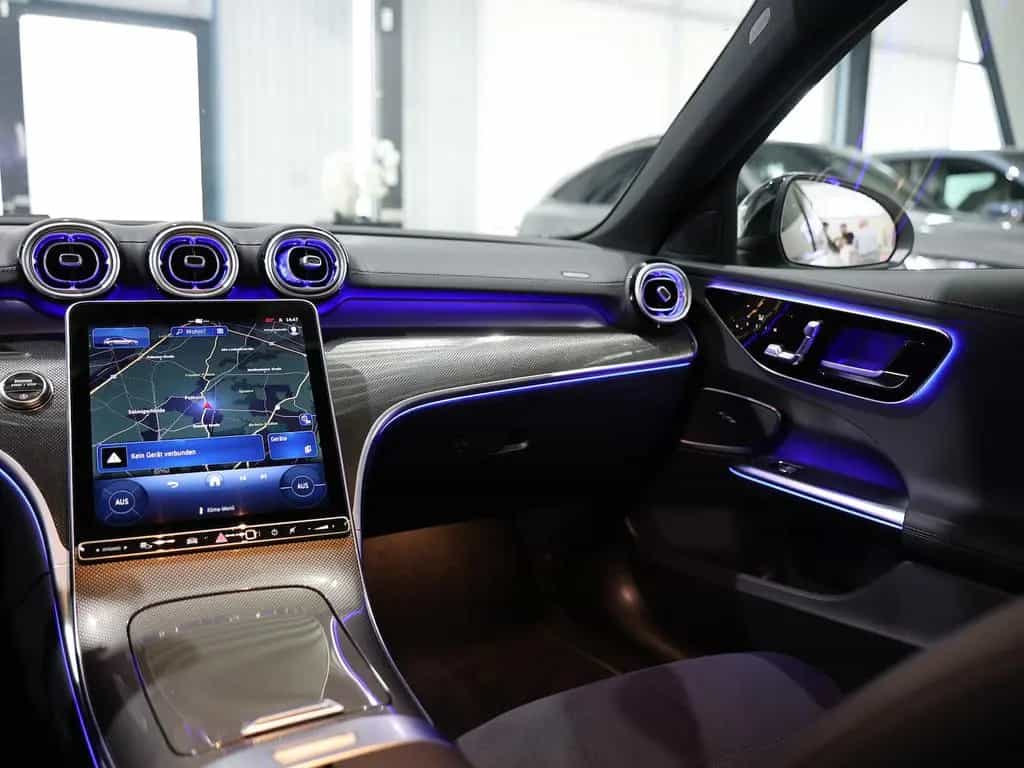 Mercedes-Benz C 220 d T EDITION AMG-LINE SPORT WHITE NIGHT TOP 10/2024-photo-18