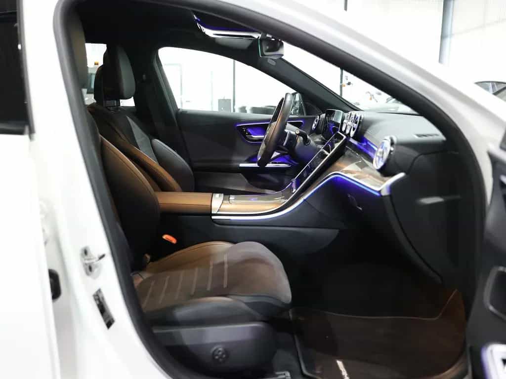 Mercedes-Benz C 220 d T EDITION AMG-LINE SPORT WHITE NIGHT TOP 10/2024-photo-21