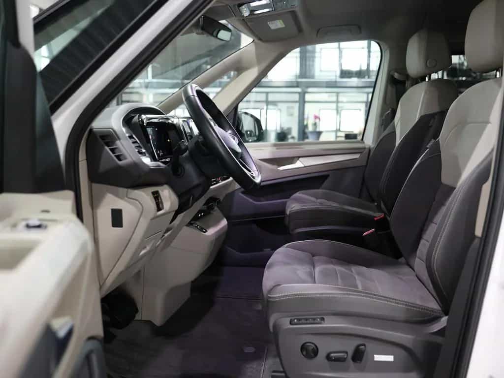Volkswagen T7 Multivan TSI DSG LANG EDITION WHITE & BLACK 03/2025-photo-13