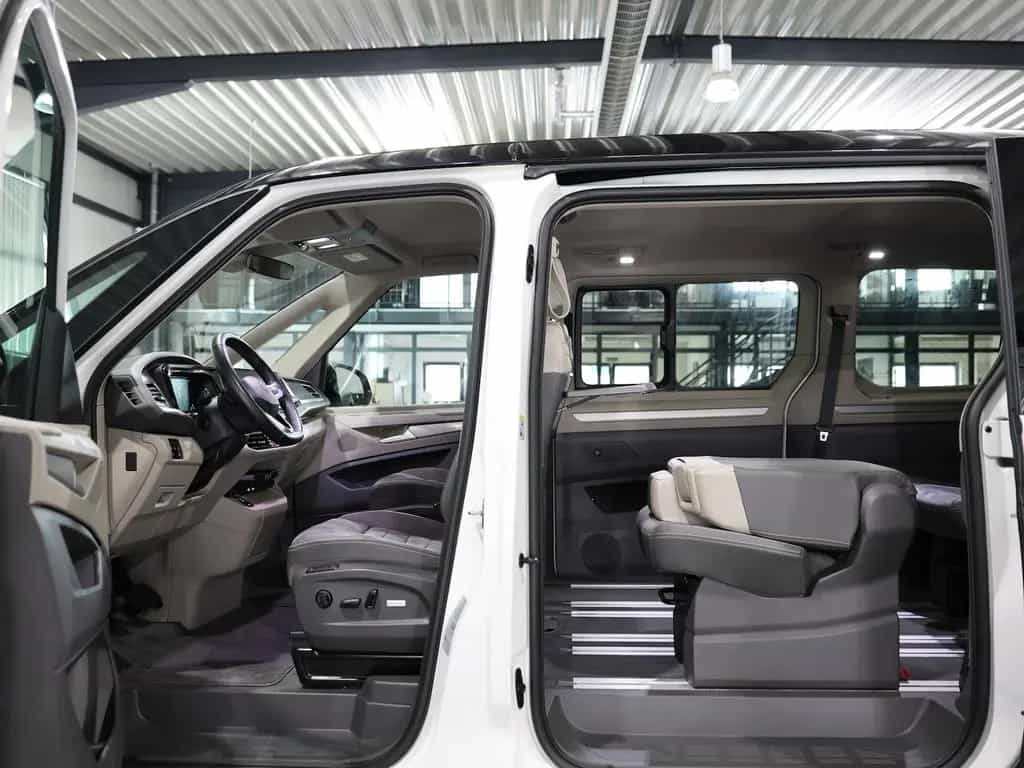 Volkswagen T7 Multivan TSI DSG LANG EDITION WHITE & BLACK 03/2025-photo-19