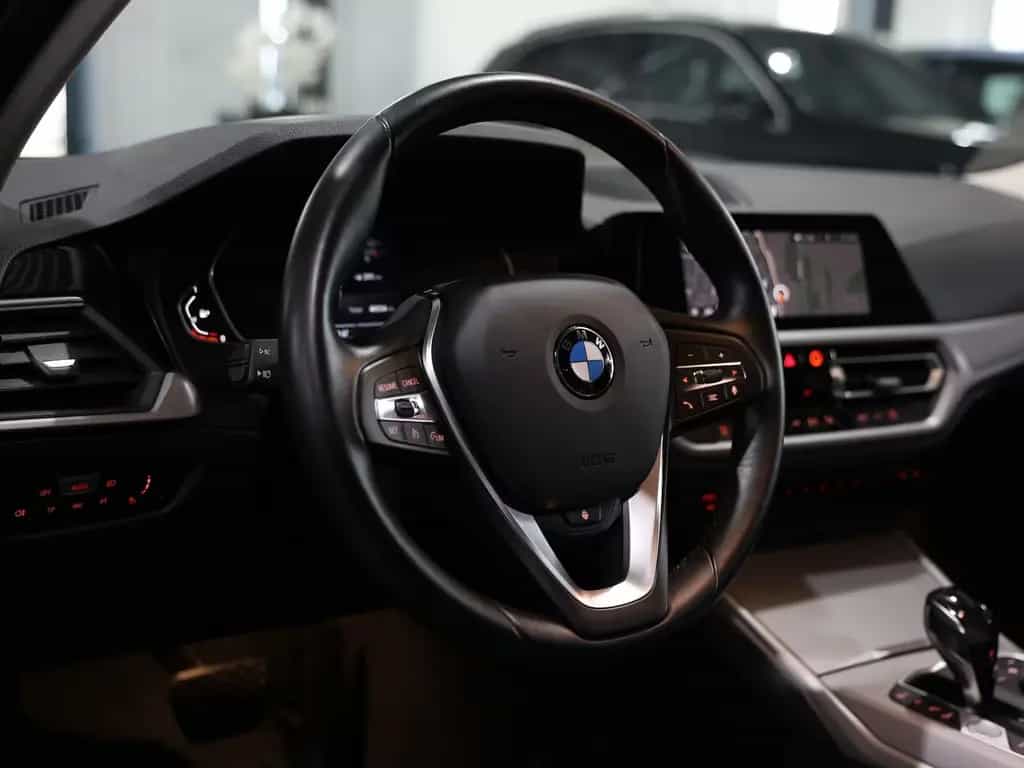 BMW 320 i Touring BUSINESS 1.HAND, LED, STANDHEIZUNG 12/2020-photo-14