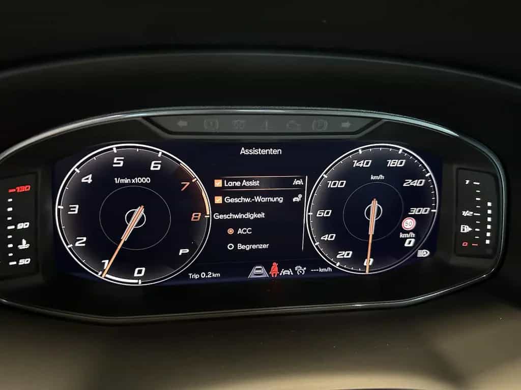 Cupra Ateca VZ 4Drive Assist XL Memory AHK Panorama 04/2025-photo-16