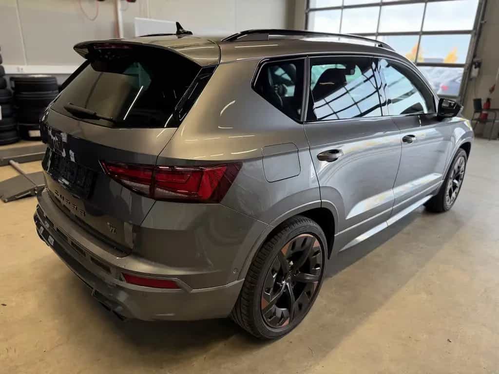 Cupra Ateca VZ 4Drive Assist XL Memory AHK Panorama 04/2025-photo-4