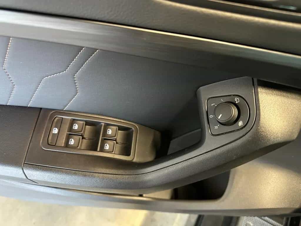 Cupra Ateca VZ 4Drive Assist XL Memory AHK Panorama 04/2025-photo-7