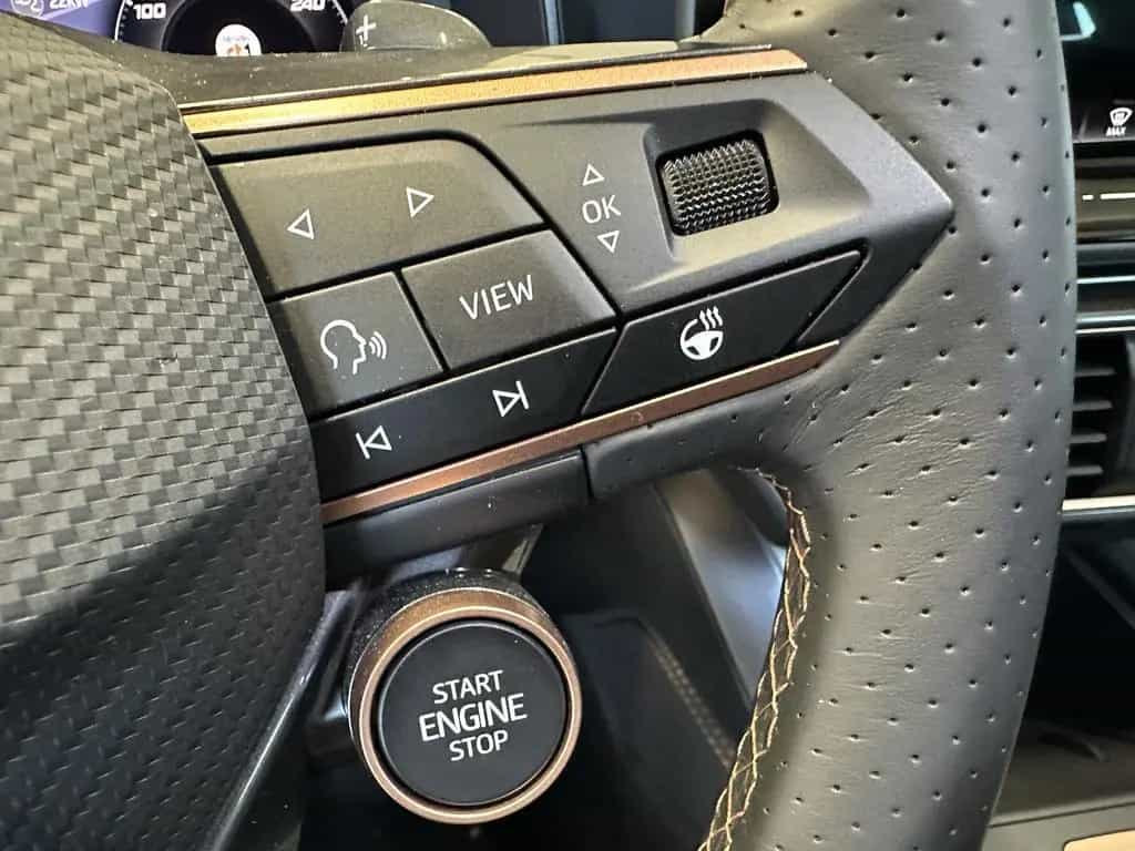 Cupra Leon ST VZ Sennheiser Leder AHK PANO Matrix XL 05/2025-photo-12
