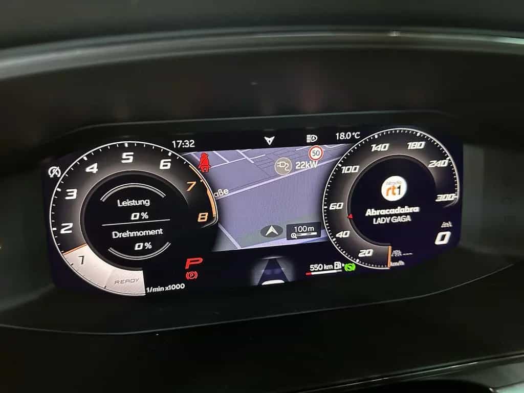 Cupra Leon ST VZ Sennheiser Leder AHK PANO Matrix XL 05/2025-photo-13