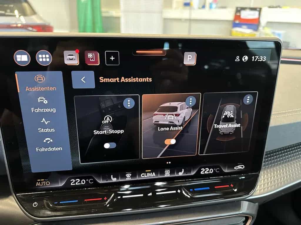 Cupra Leon ST VZ Sennheiser Leder AHK PANO Matrix XL 05/2025-photo-21