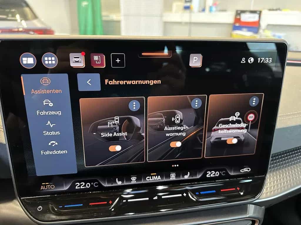 Cupra Leon ST VZ Sennheiser Leder AHK PANO Matrix XL 05/2025-photo-23
