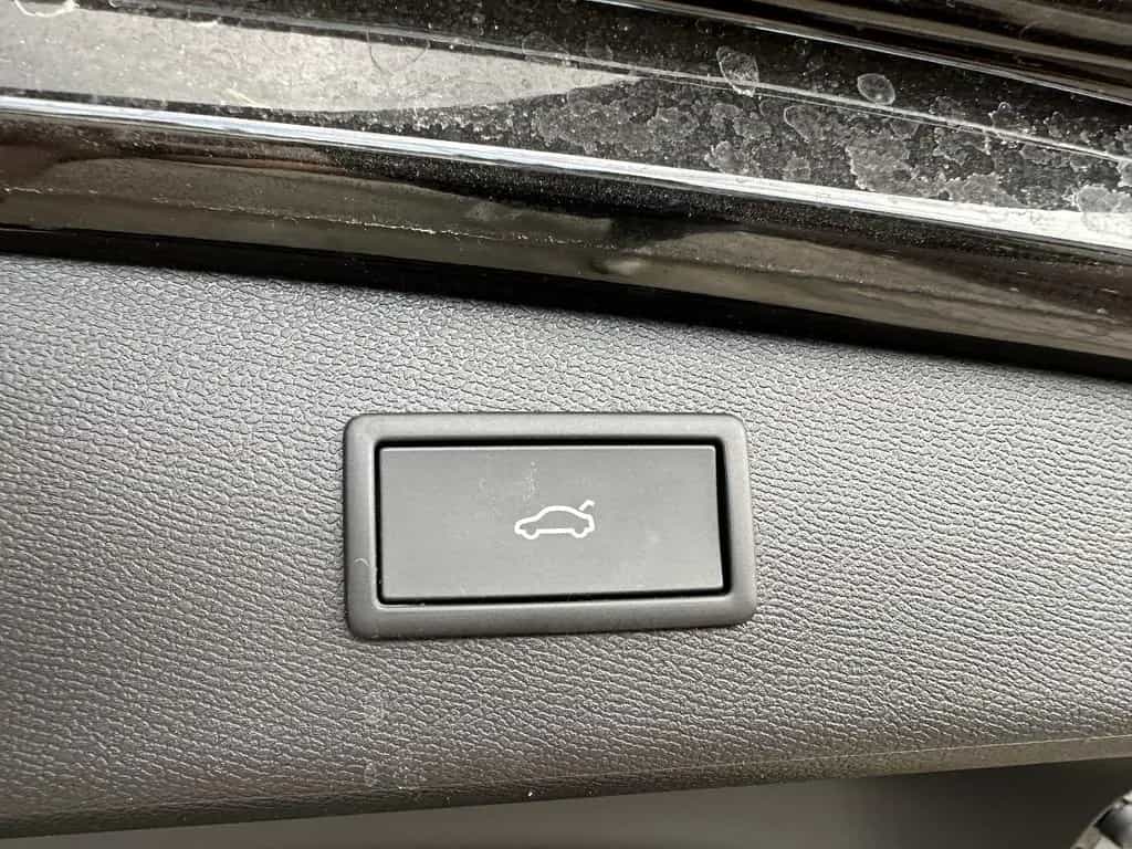 Cupra Leon ST VZ Sennheiser Leder AHK PANO Matrix XL 05/2025-photo-32