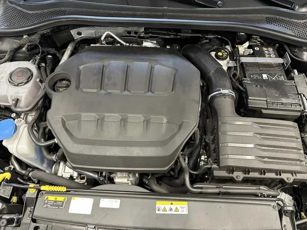 Cupra Leon ST VZ Sennheiser Leder AHK PANO Matrix XL 05/2025-photo-35