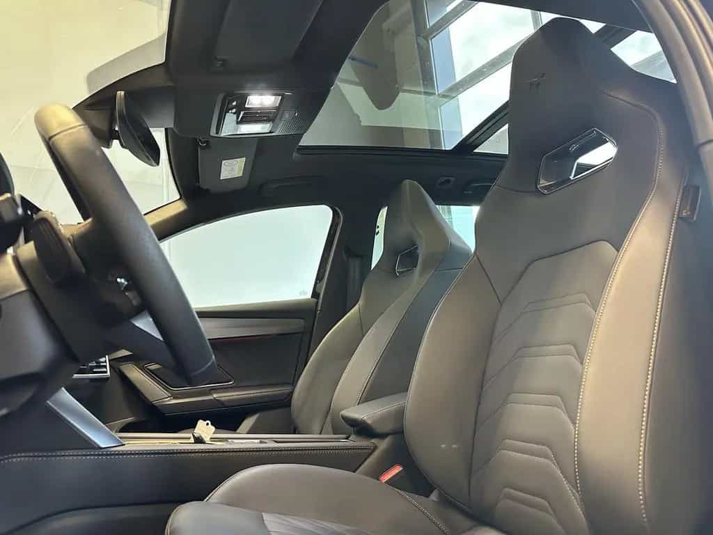 Cupra Leon ST VZ Sennheiser Leder AHK PANO Matrix XL 05/2025-photo-6