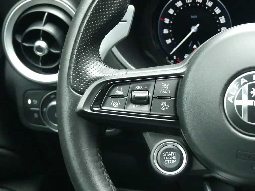 Alfa Romeo Stelvio VELOCE 2.2 DIESEL 210PS Q4 NAVI ASSISTEN 02/2023-photo-20