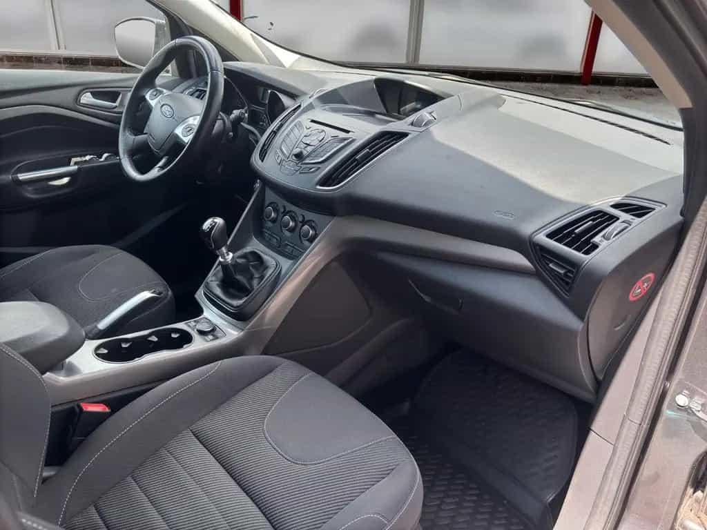 Ford Kuga Sync Edition Klima*Allwetter*Sitzheizung 03/2015-photo-10