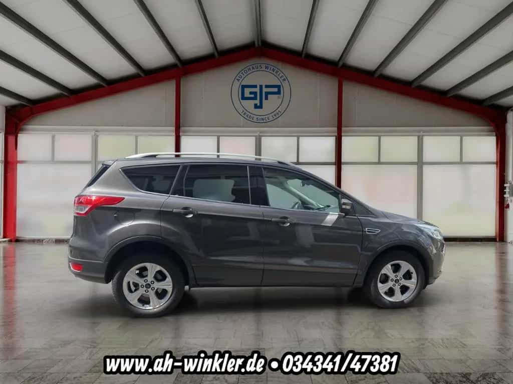 Ford Kuga Sync Edition Klima*Allwetter*Sitzheizung 03/2015-photo-5