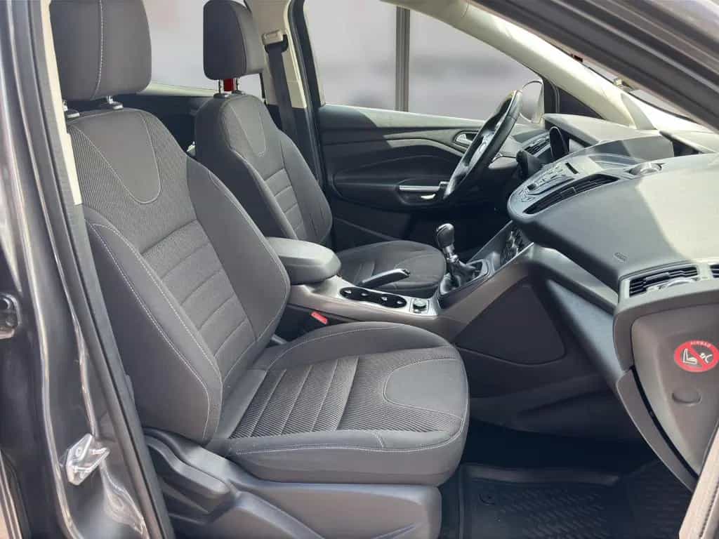 Ford Kuga Sync Edition Klima*Allwetter*Sitzheizung 03/2015-photo-9