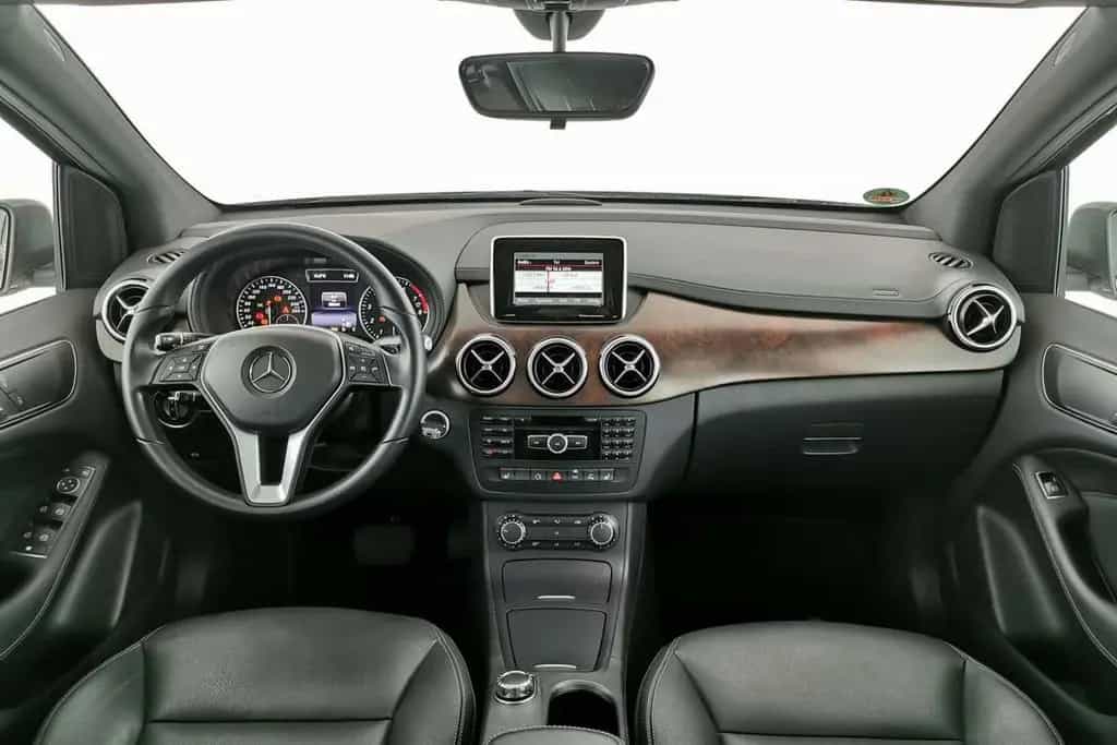 Mercedes-Benz B 180 BlueEF.Automatik*Navi*Leder*Tempo 01/2014-photo-13
