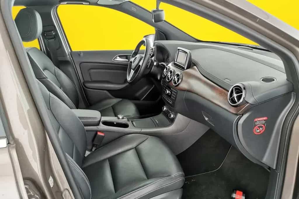 Mercedes-Benz B 180 BlueEF.Automatik*Navi*Leder*Tempo 01/2014-photo-14