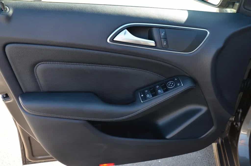 Mercedes-Benz B 180 BlueEF.Automatik*Navi*Leder*Tempo 01/2014-photo-17