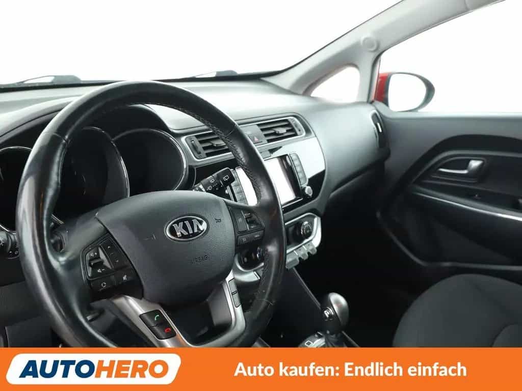 Kia Rio 1.4 UEFA Euro 2016 Aut.*NAVI*TEMPO*PDC*SHZ* 07/2016-photo-10