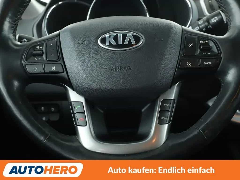 Kia Rio 1.4 UEFA Euro 2016 Aut.*NAVI*TEMPO*PDC*SHZ* 07/2016-photo-18